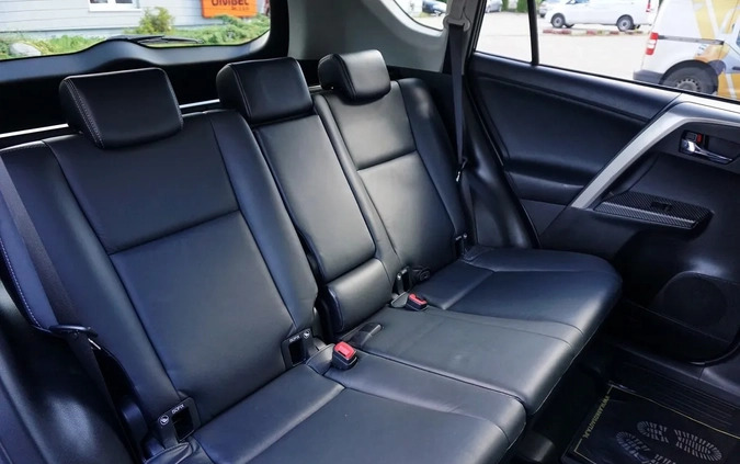 Toyota RAV4 cena 54900 przebieg: 137680, rok produkcji 2014 z Działdowo małe 781